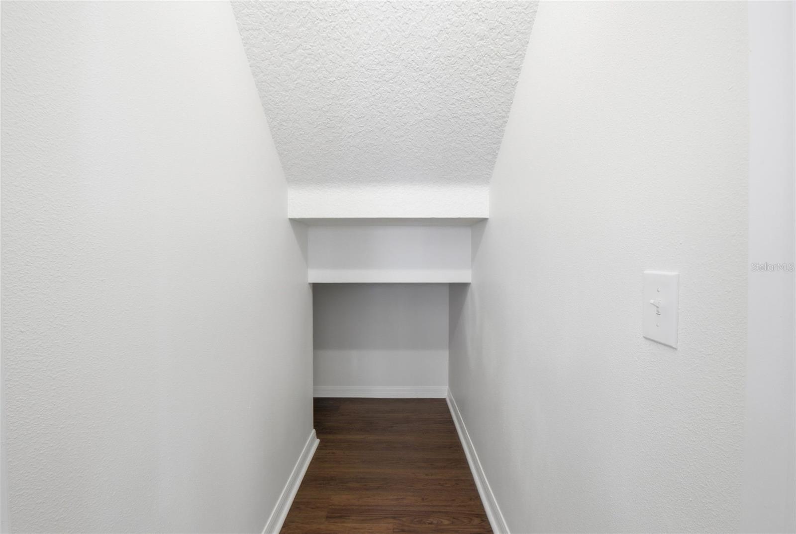 437 DUNAWAY DR, VALRICO, FL, 33594