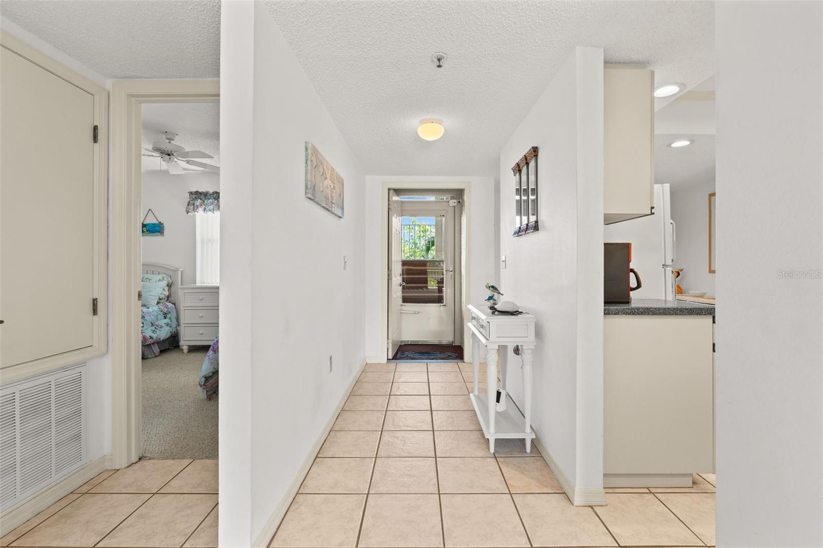 6503 STONE RIVER RD #204, BRADENTON, FL, 34203