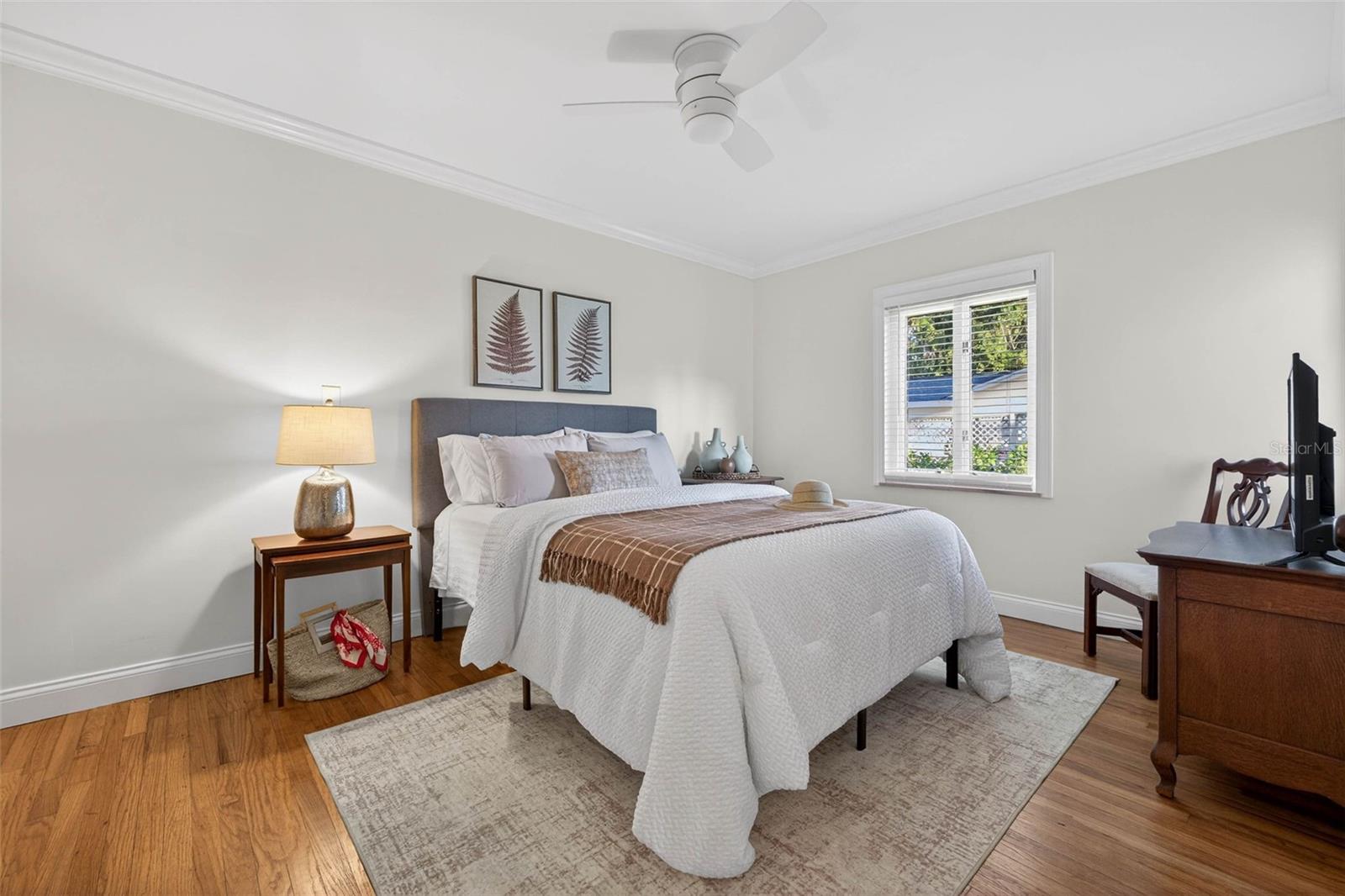 1222 BRIGHTWATERS BLVD NE, ST PETERSBURG, FL, 33704