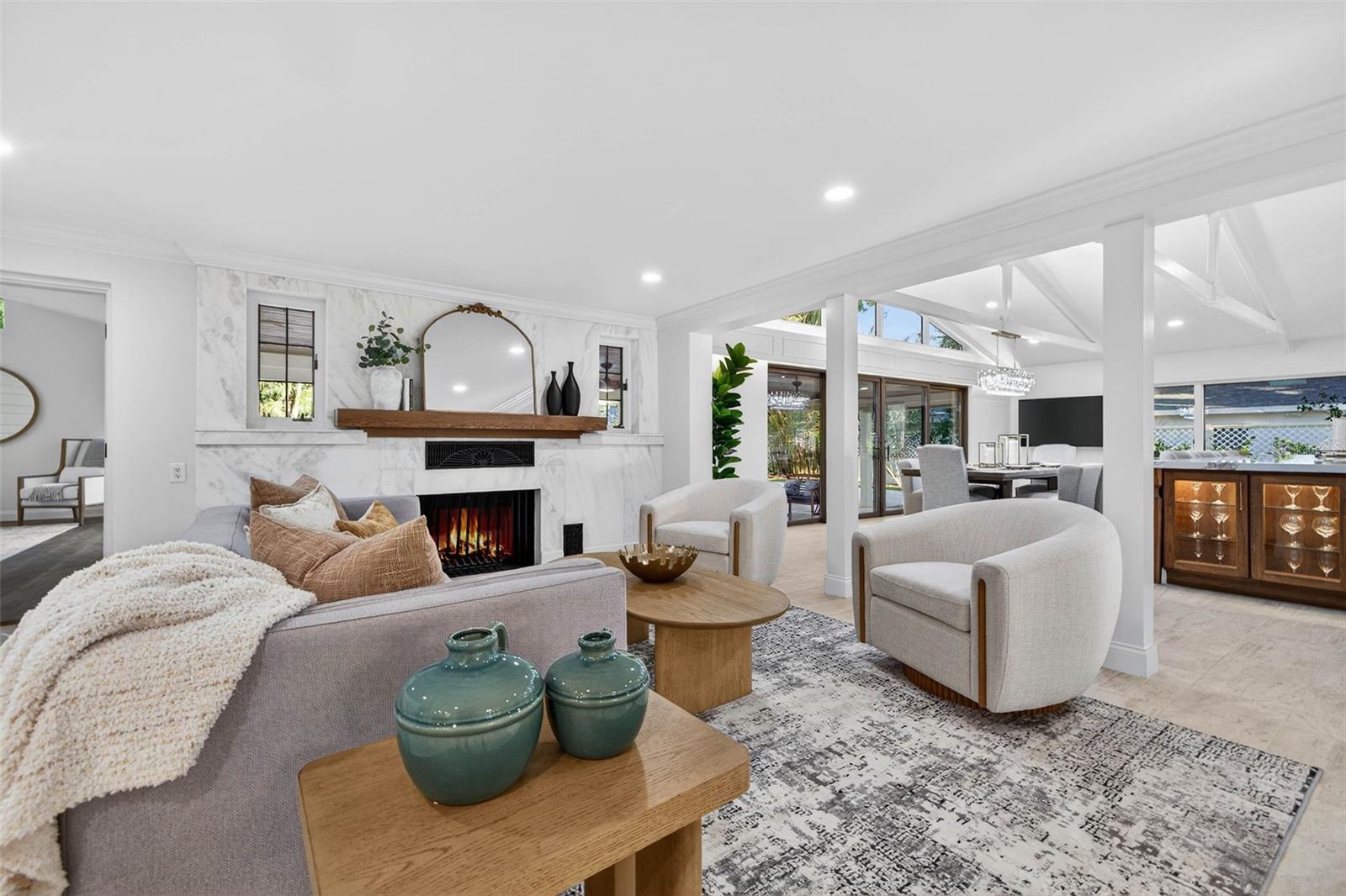 1222 BRIGHTWATERS BLVD NE, ST PETERSBURG, FL, 33704