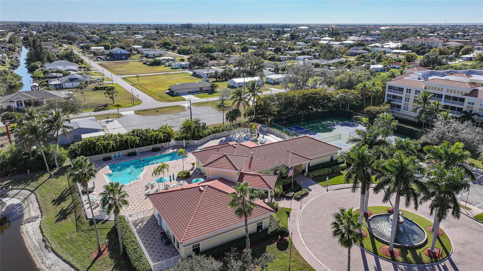 255 W END DR #1302, PUNTA GORDA, FL, 33950