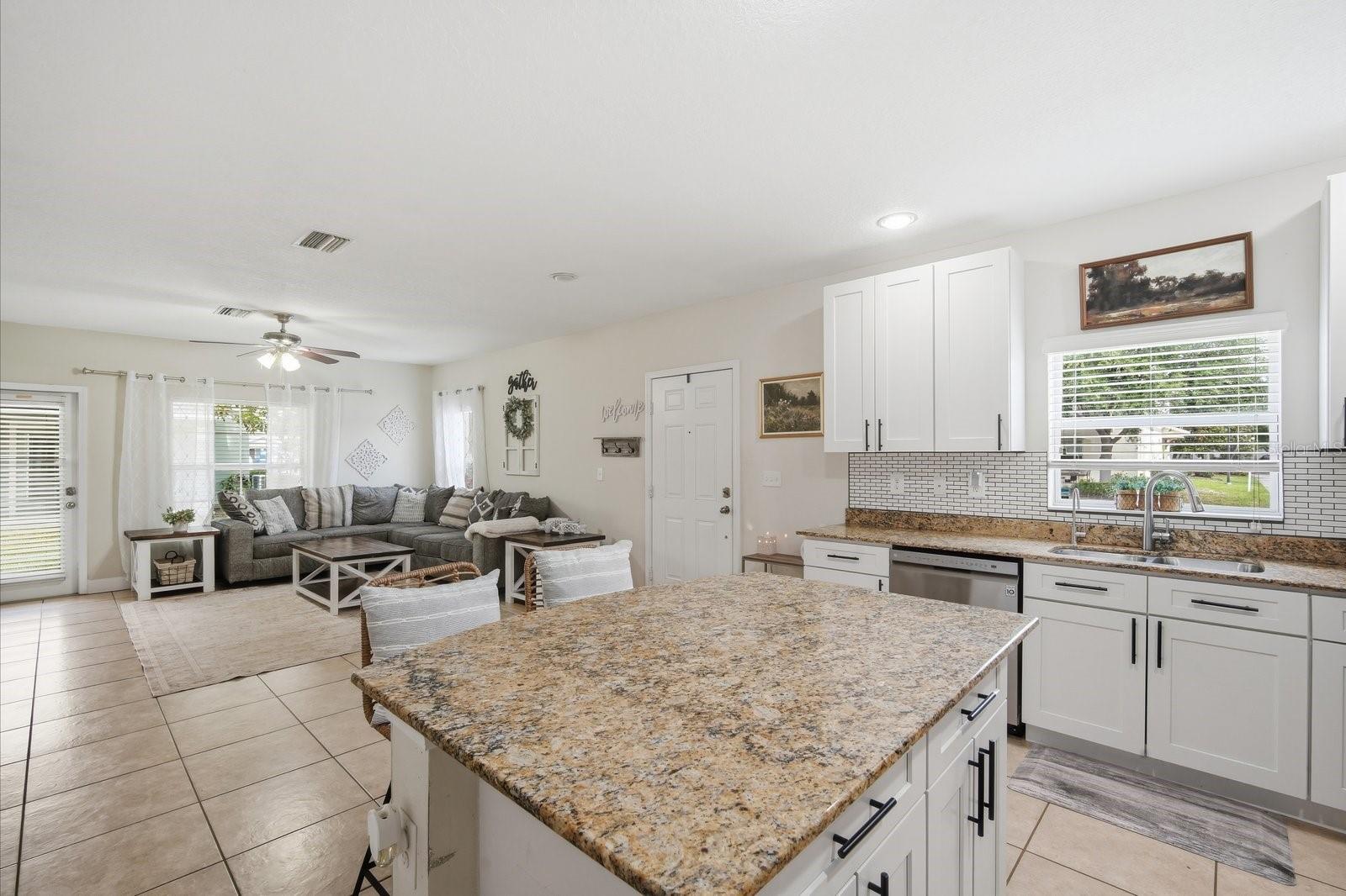 4711 CHATTERTON WAY, RIVERVIEW, FL, 33578