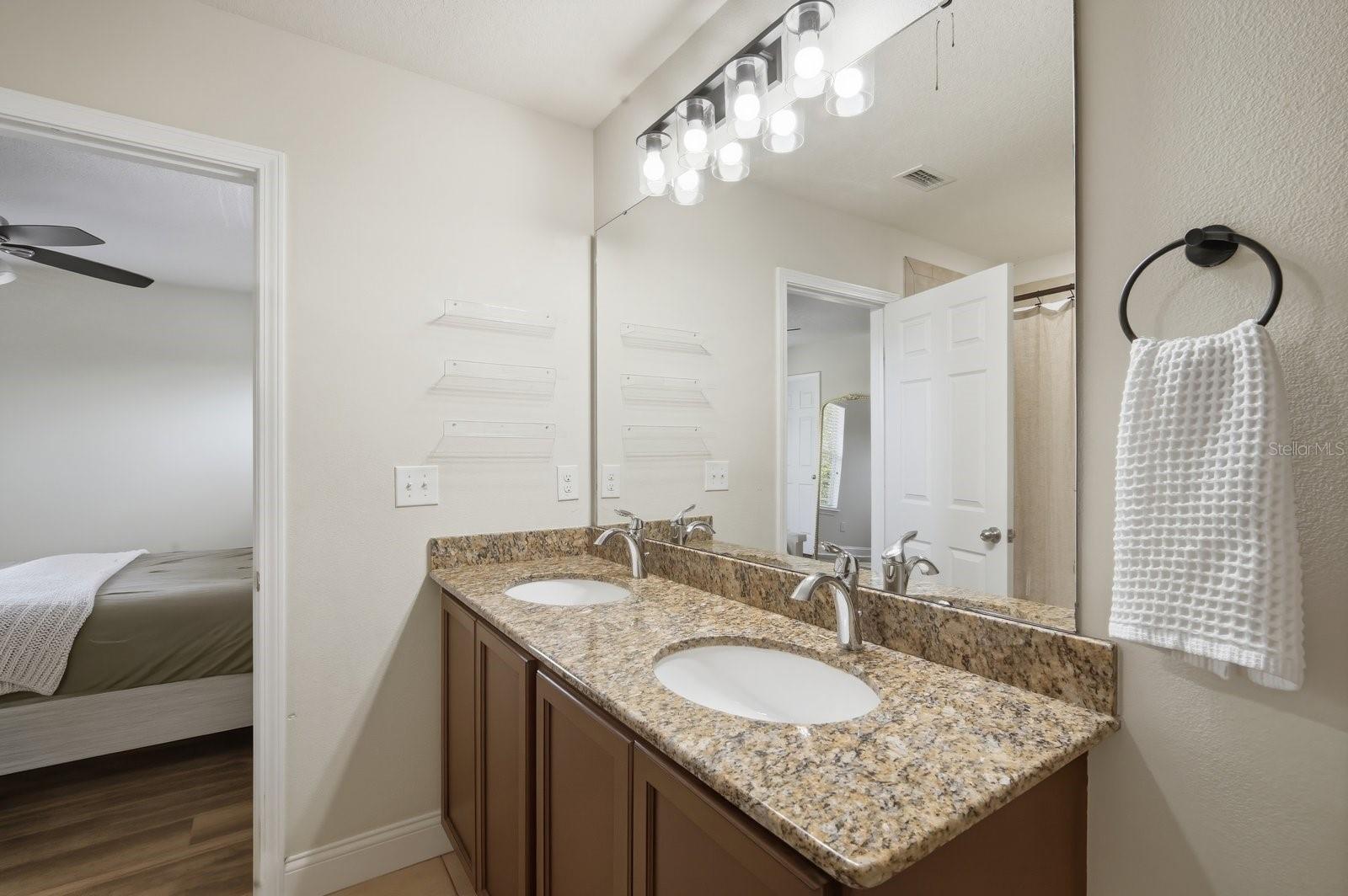 4711 CHATTERTON WAY, RIVERVIEW, FL, 33578