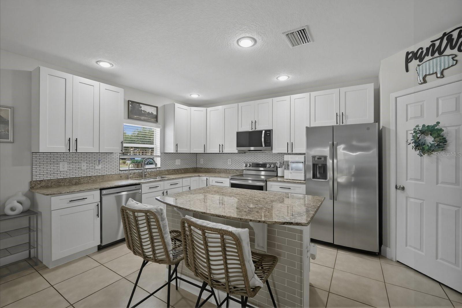 4711 CHATTERTON WAY, RIVERVIEW, FL, 33578