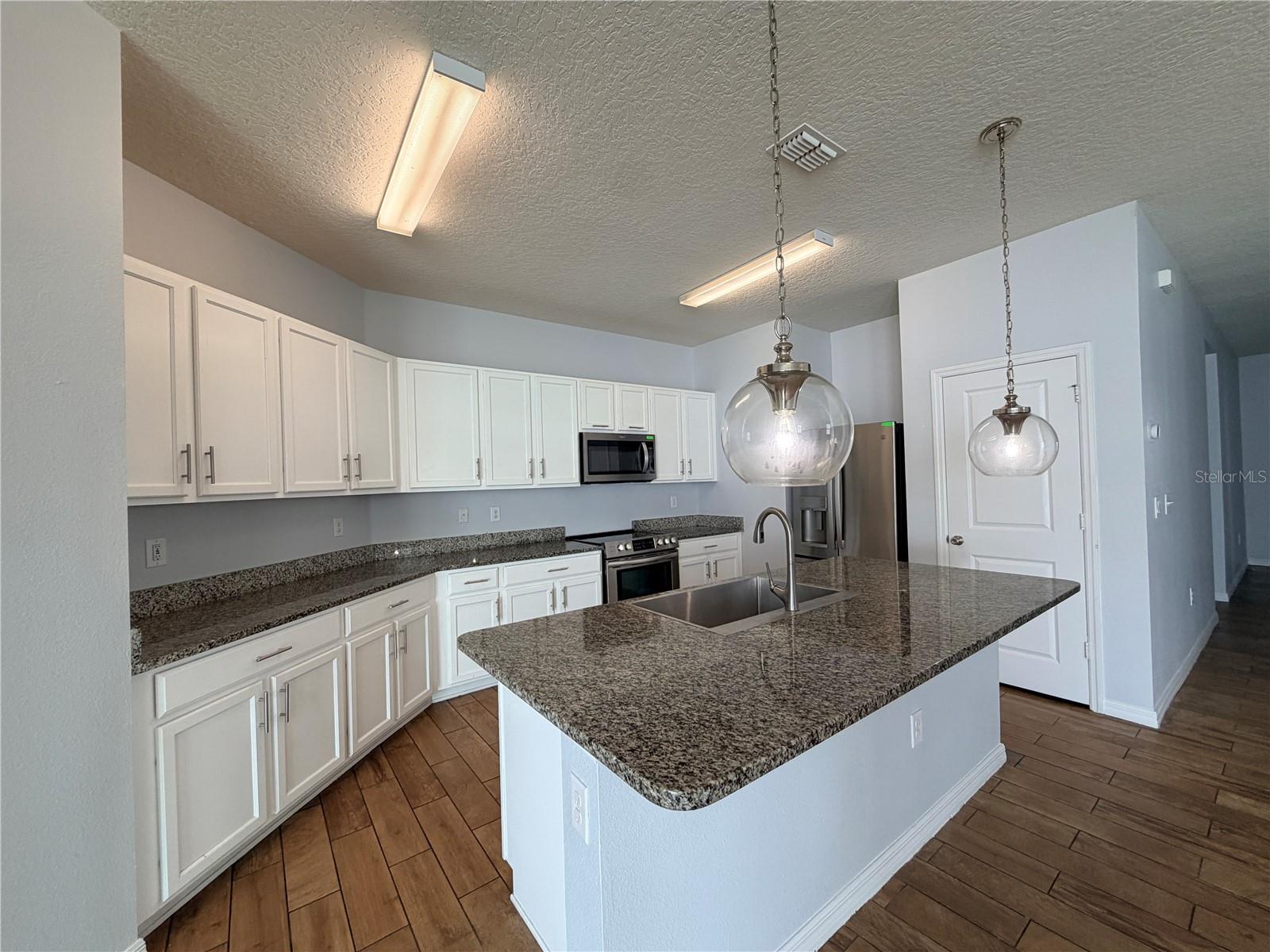 2316 BISCOTTO CIR, DAVENPORT, FL, 33897