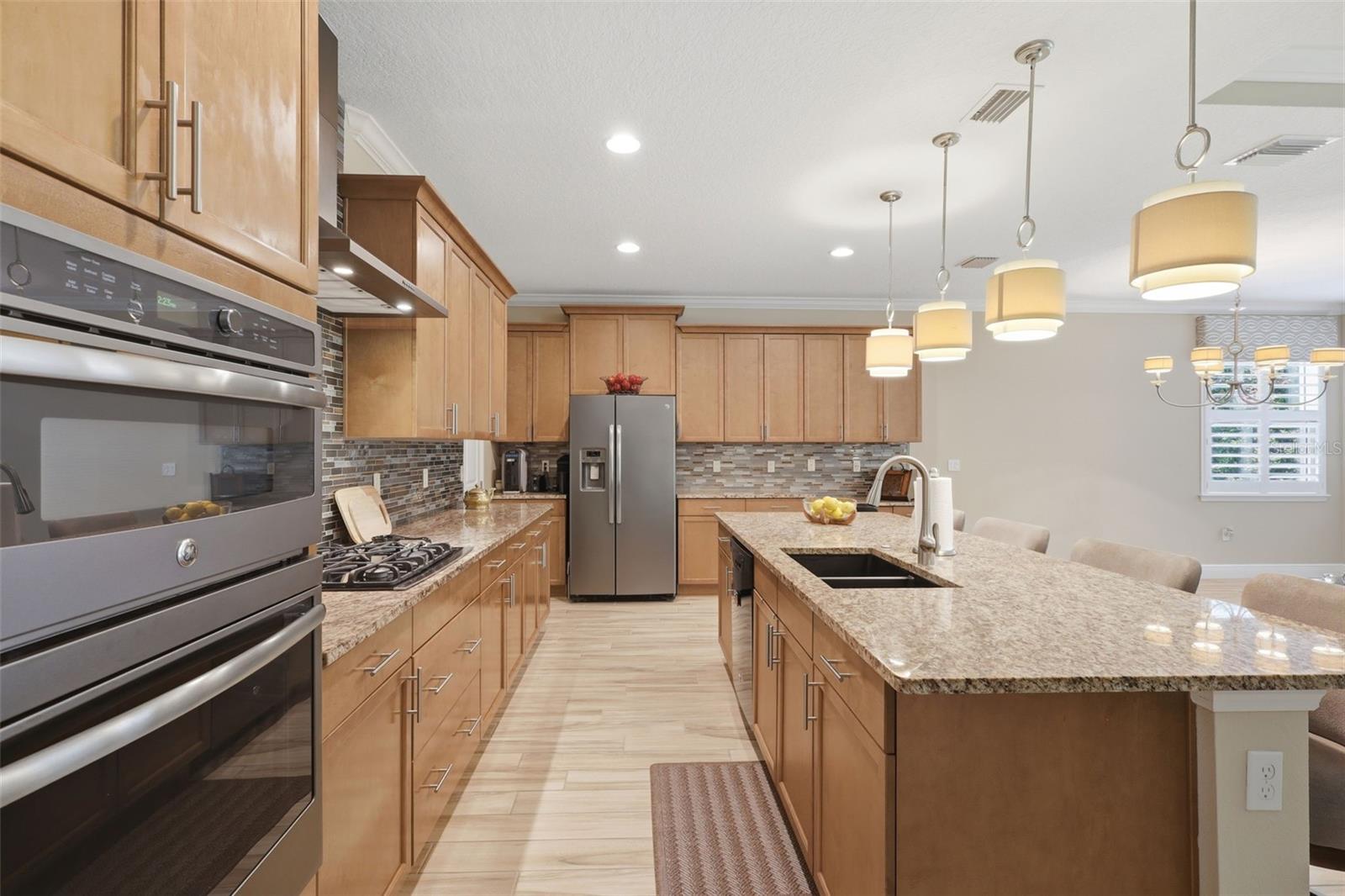 918 S VICTORIA HILLS DR, DELAND, FL, 32724