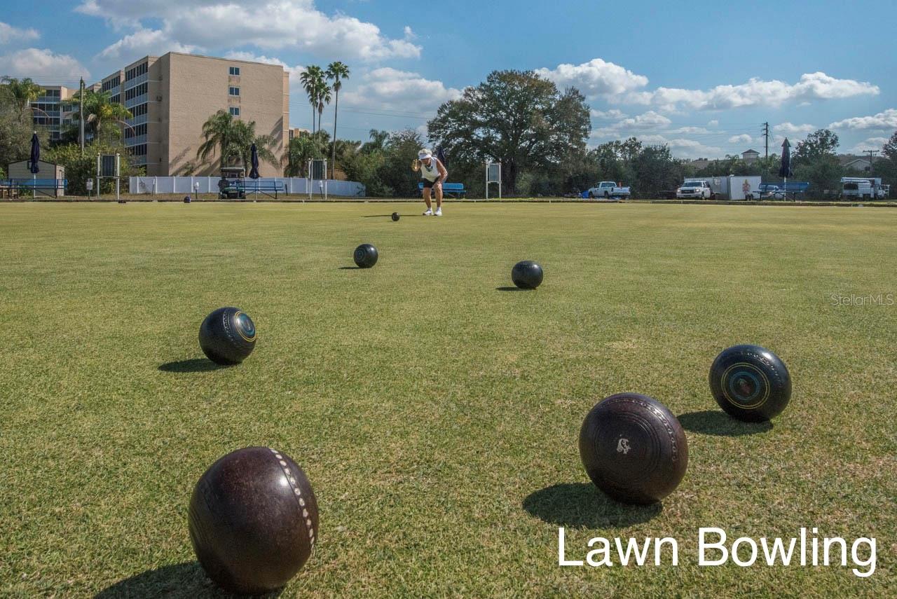 511 FINSBURY CIR #B, SUN CITY CENTER, FL, 33573