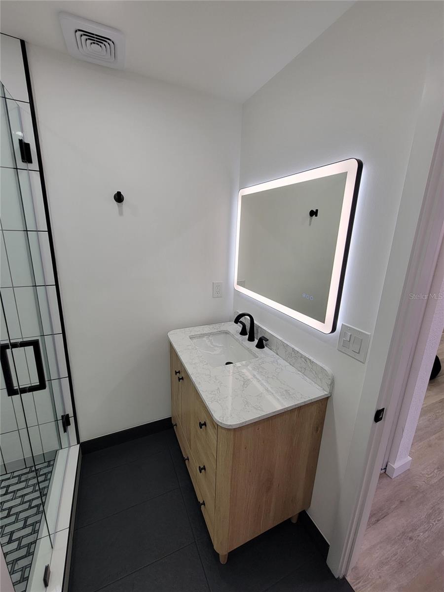 328 E BAY ST, OSPREY, FL, 34229