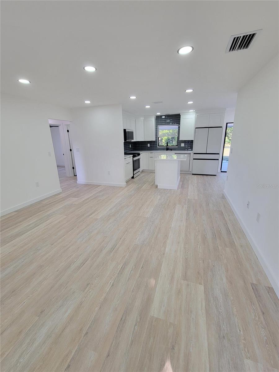 328 E BAY ST, OSPREY, FL, 34229