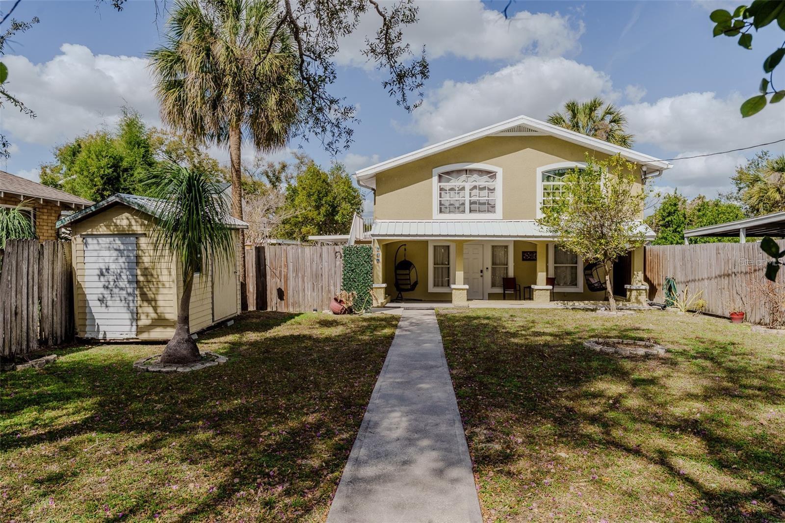 203 W CREST 1/2 AVE, TAMPA, FL, 33603