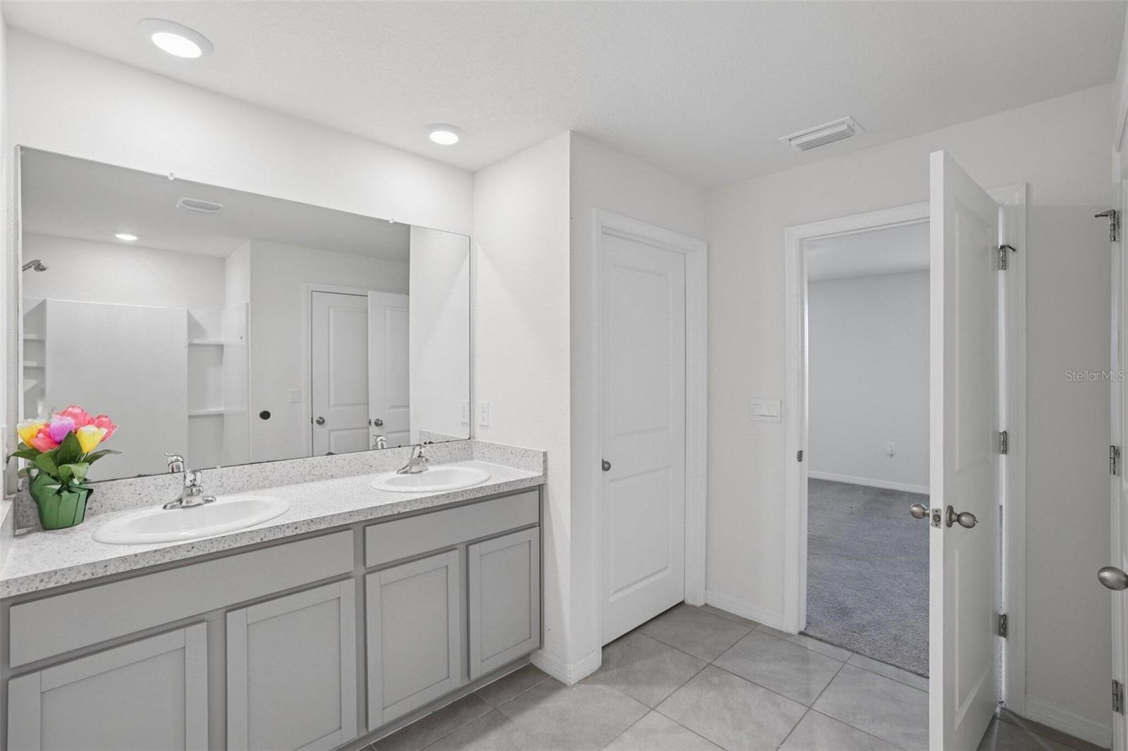 7530 BROAD POINTE DR, ZEPHYRHILLS, FL, 33540