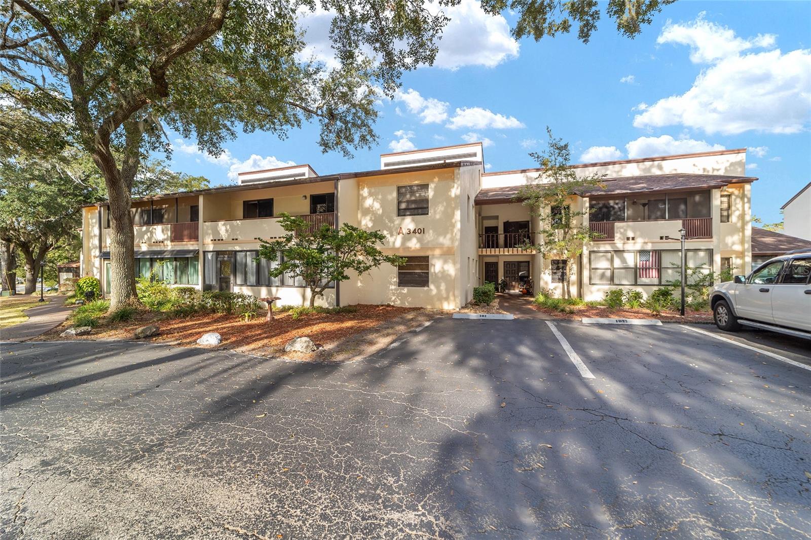 3401 E FORT KING ST #202, OCALA, FL, 34470
