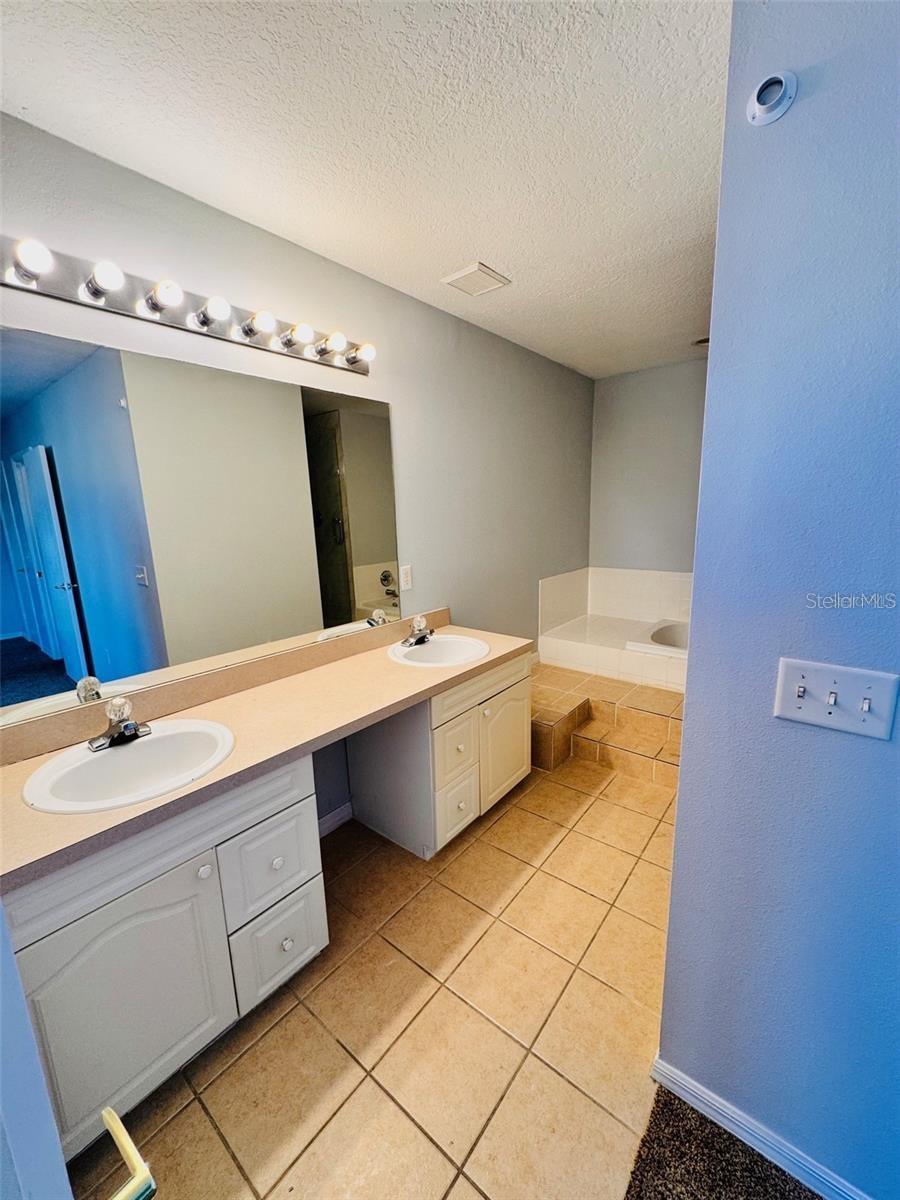 722 WASHINGTON PALM LOOP, DAVENPORT, FL, 33897