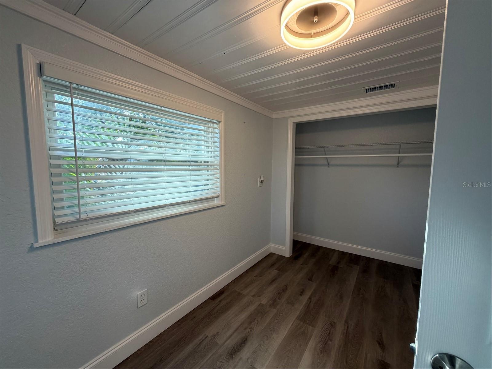 1947 CHENANGO AVE, CLEARWATER, FL, 33755