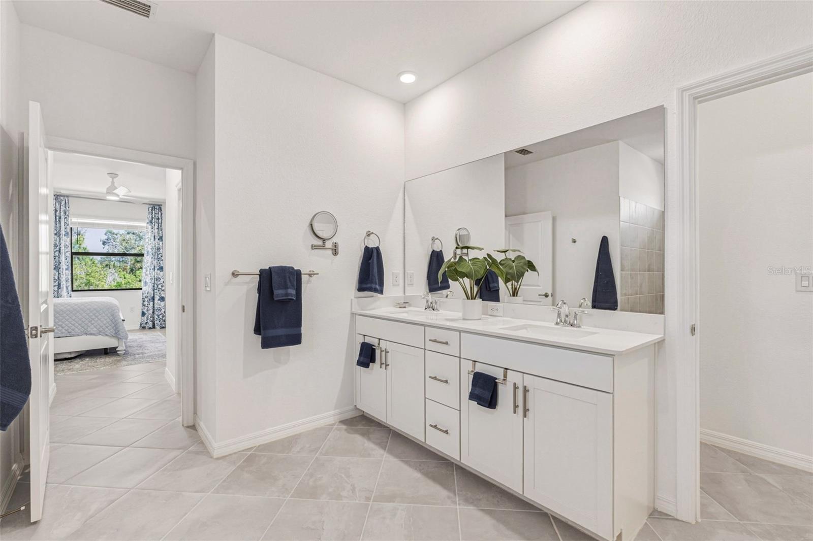 17090 LUMINOUS AVE, VENICE, FL, 34293