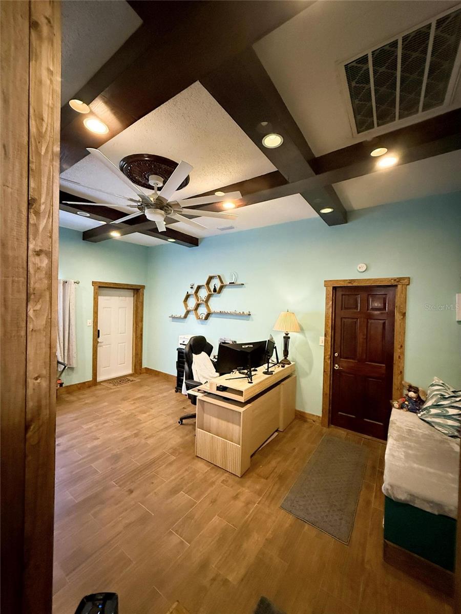 2254 BROADWAY ST, LAKELAND, FL, 33801