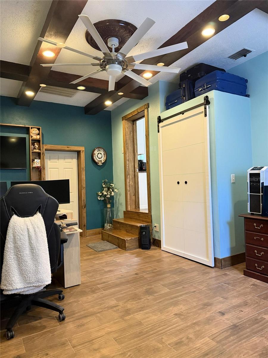 2254 BROADWAY ST, LAKELAND, FL, 33801