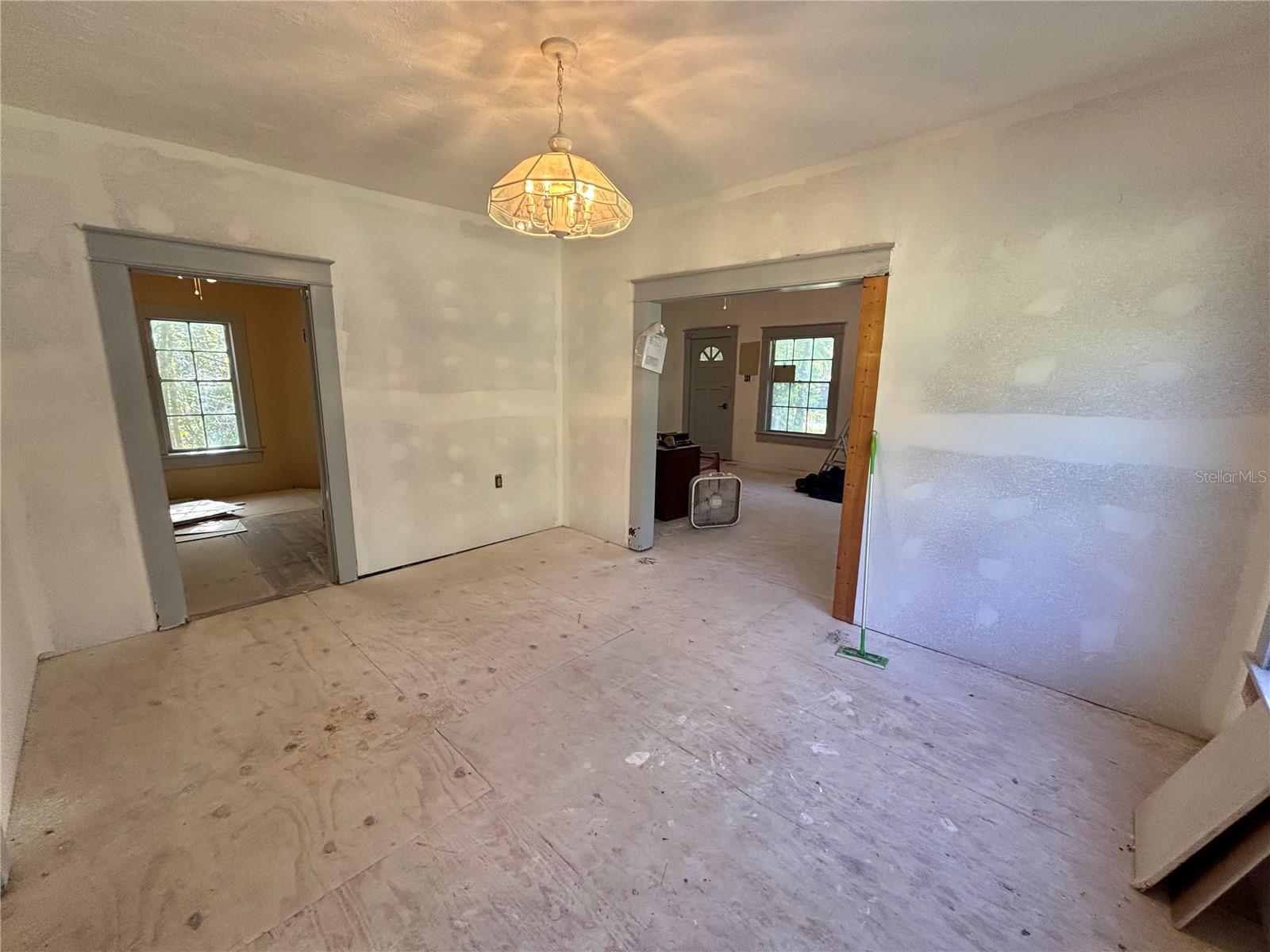 19435 FORT DADE AVE, BROOKSVILLE, FL, 34601