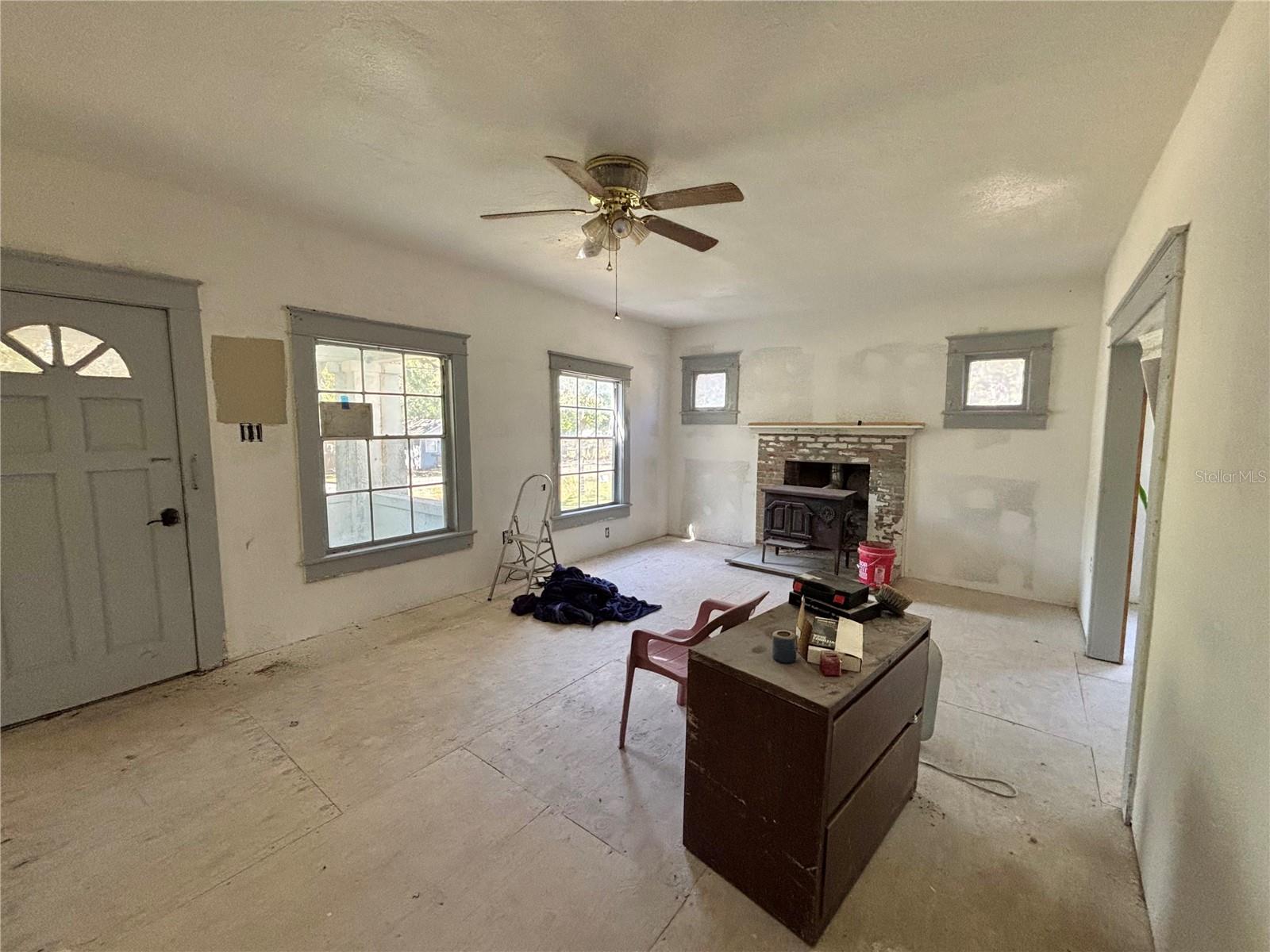 19435 FORT DADE AVE, BROOKSVILLE, FL, 34601