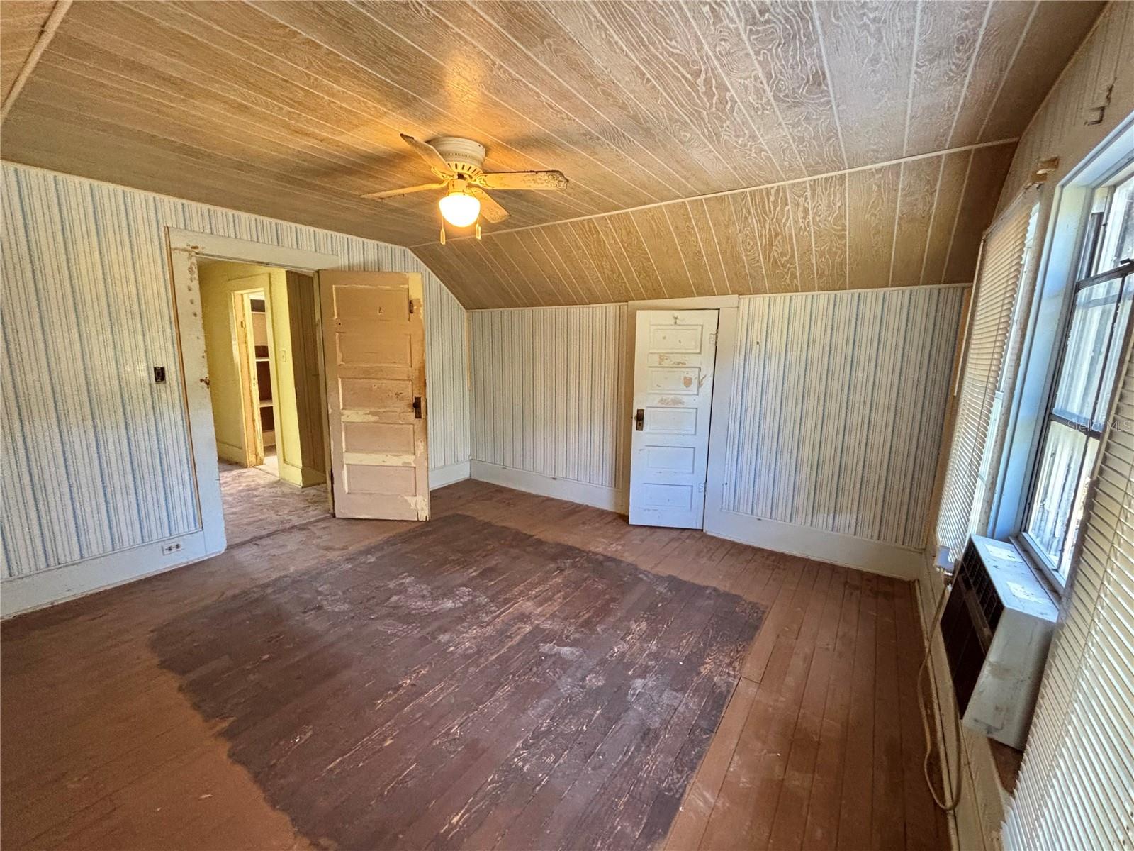 19435 FORT DADE AVE, BROOKSVILLE, FL, 34601