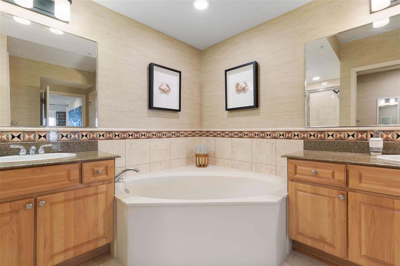 200 OCEAN CREST DR #718, PALM COAST, FL, 32137