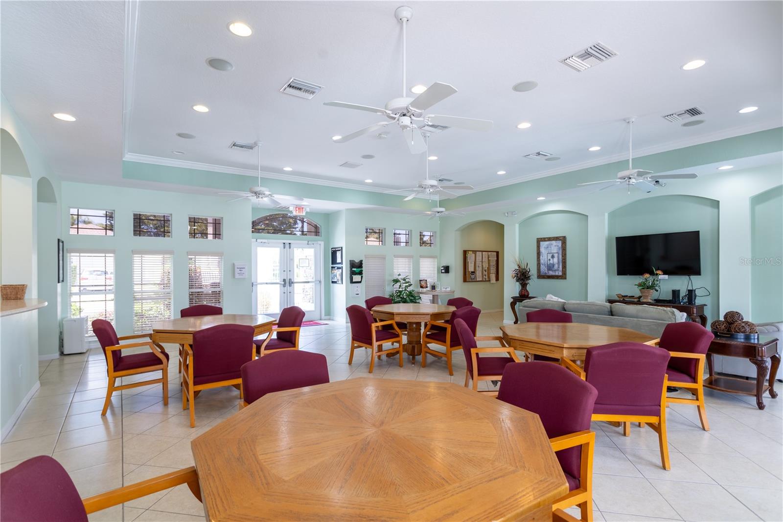 2815 WOOD POINTE DR, HOLIDAY, FL, 34691