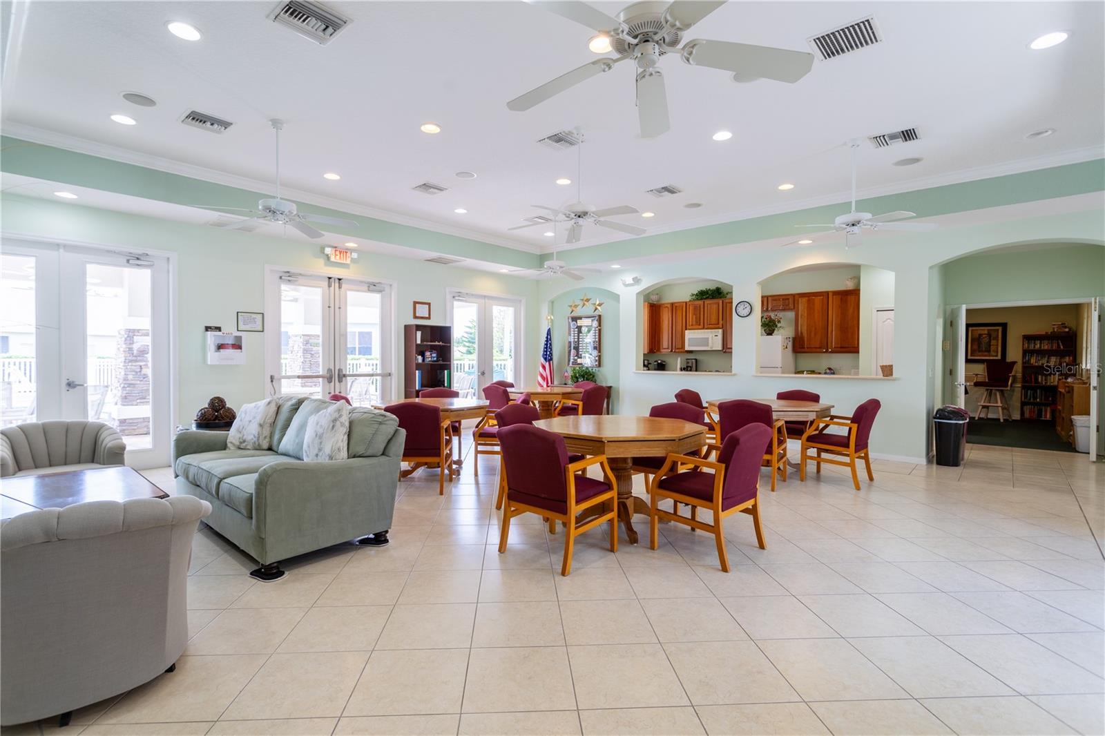 2815 WOOD POINTE DR, HOLIDAY, FL, 34691