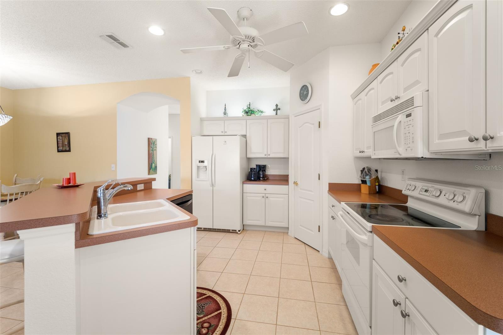 2815 WOOD POINTE DR, HOLIDAY, FL, 34691