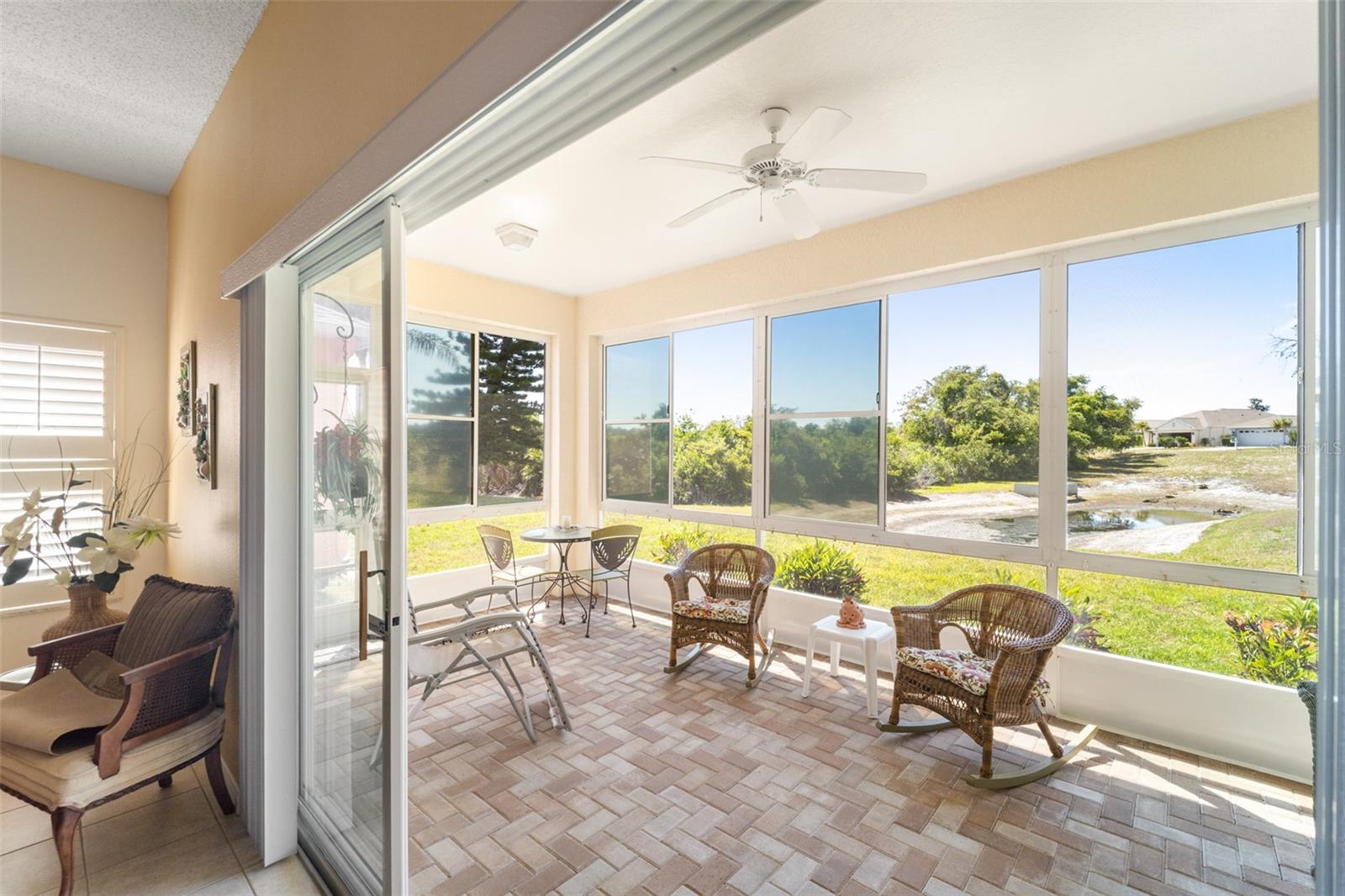 2815 WOOD POINTE DR, HOLIDAY, FL, 34691