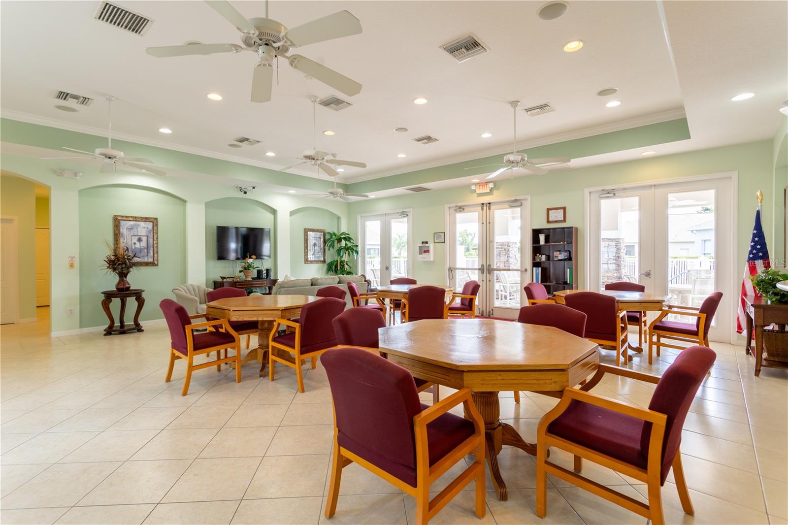2815 WOOD POINTE DR, HOLIDAY, FL, 34691