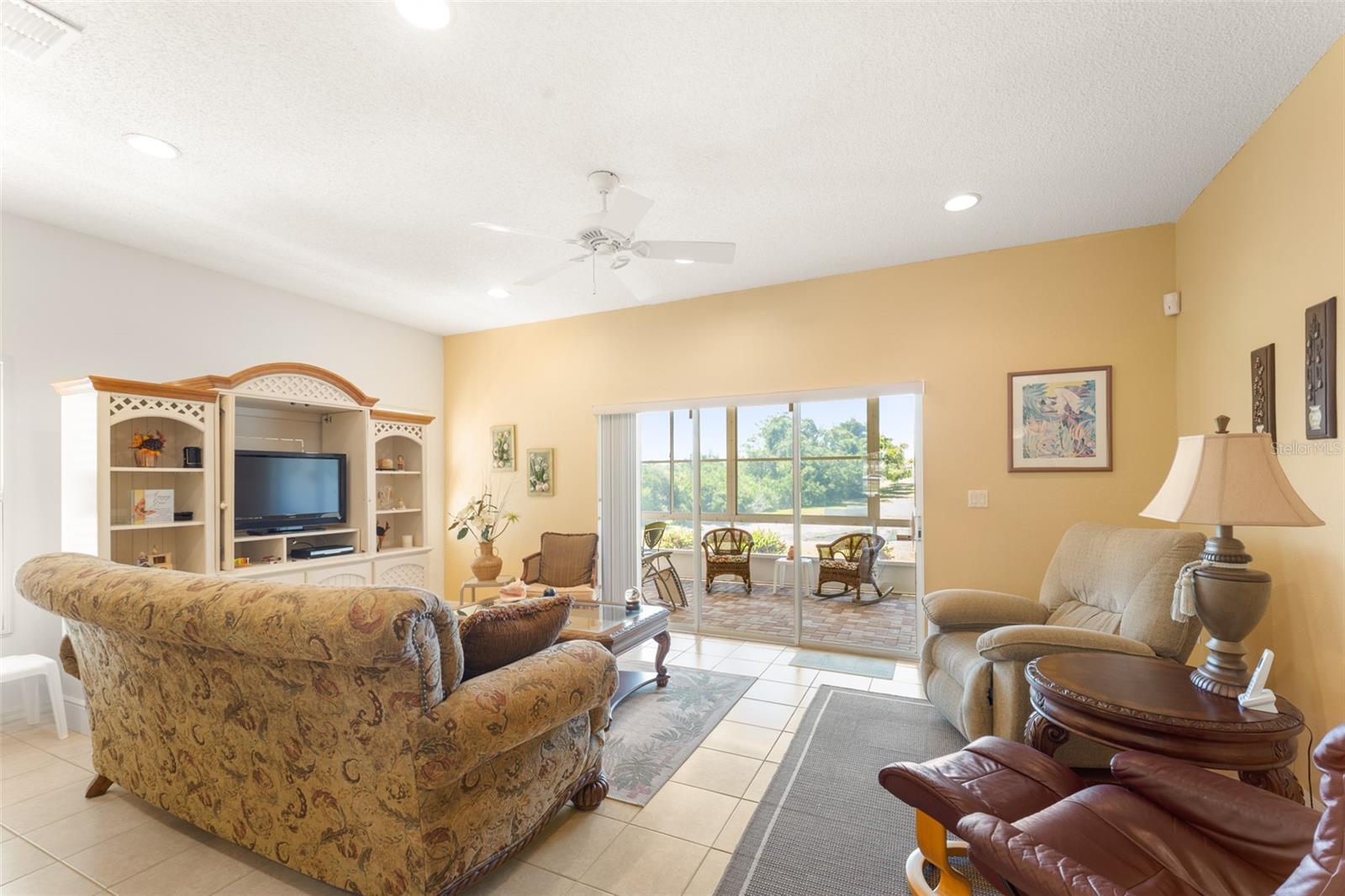 2815 WOOD POINTE DR, HOLIDAY, FL, 34691
