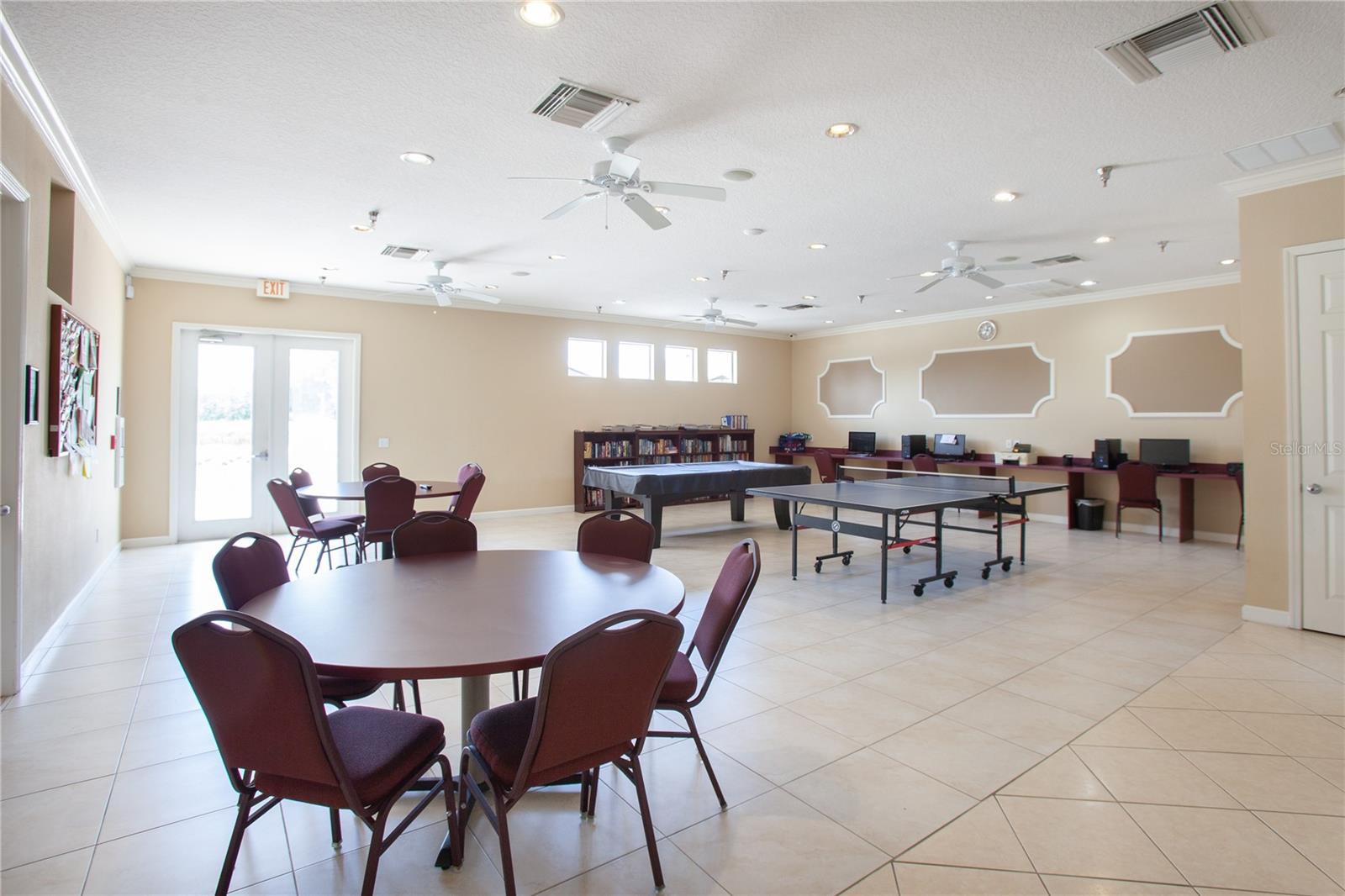2815 WOOD POINTE DR, HOLIDAY, FL, 34691