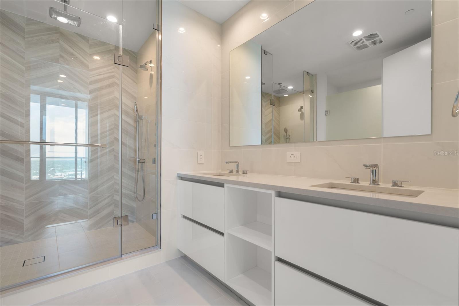 400 CENTRAL AVE #1909, ST PETERSBURG, FL, 33701