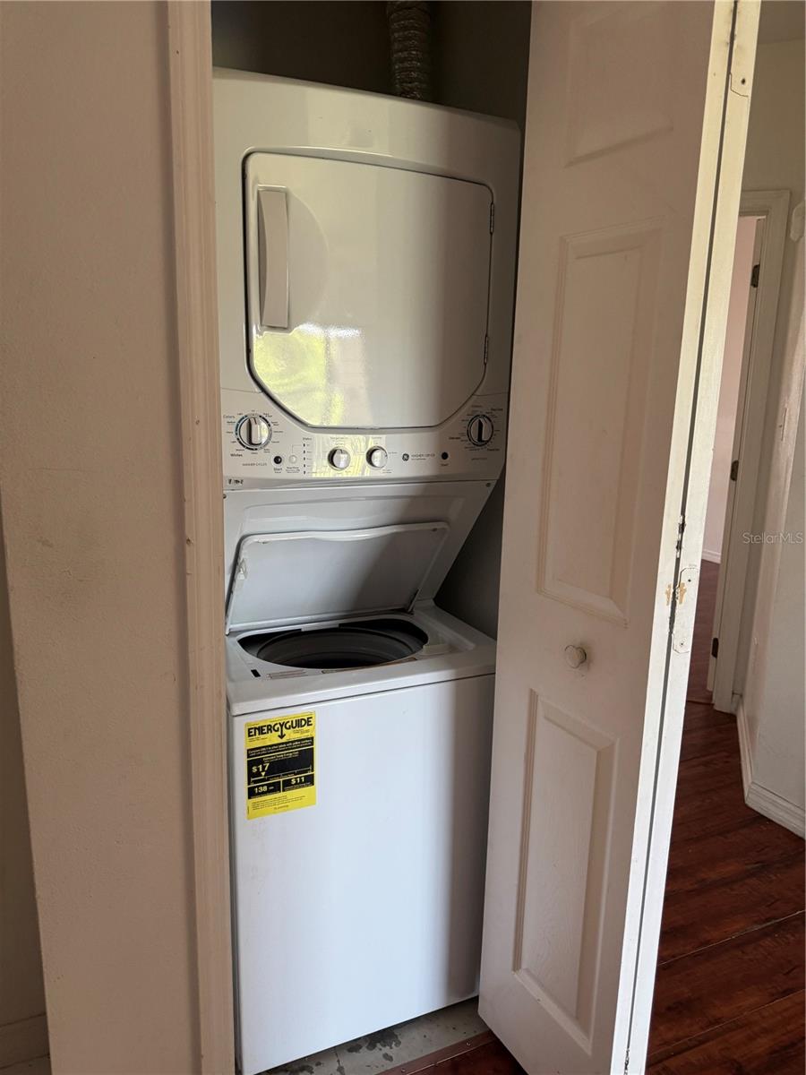 495 LAS CORTES LN #203, ORLANDO, FL, 32824