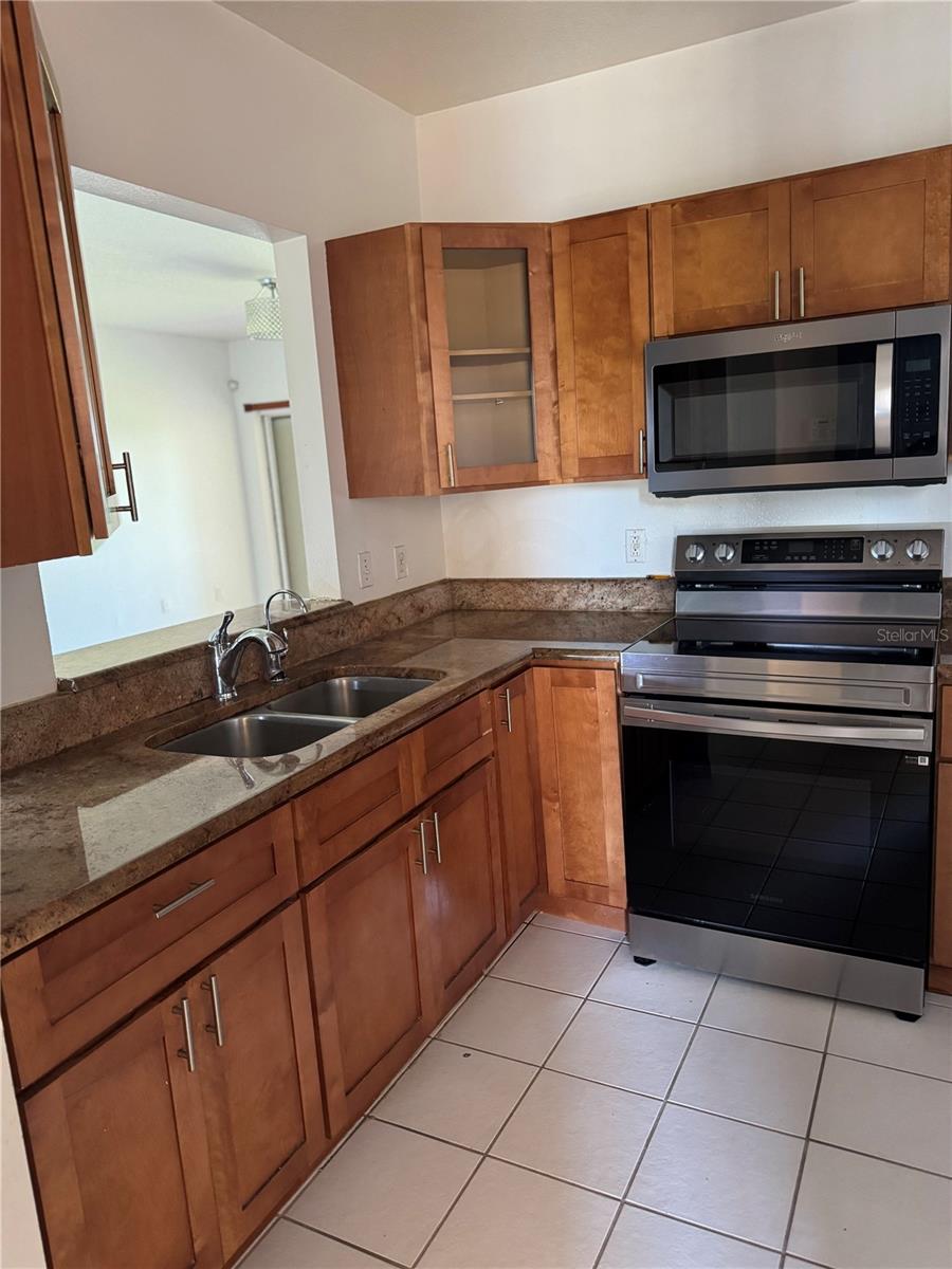 495 LAS CORTES LN #203, ORLANDO, FL, 32824