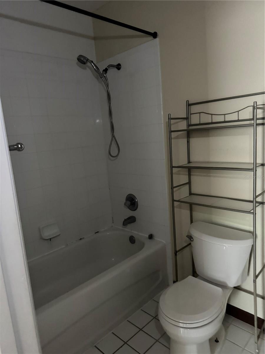 495 LAS CORTES LN #203, ORLANDO, FL, 32824