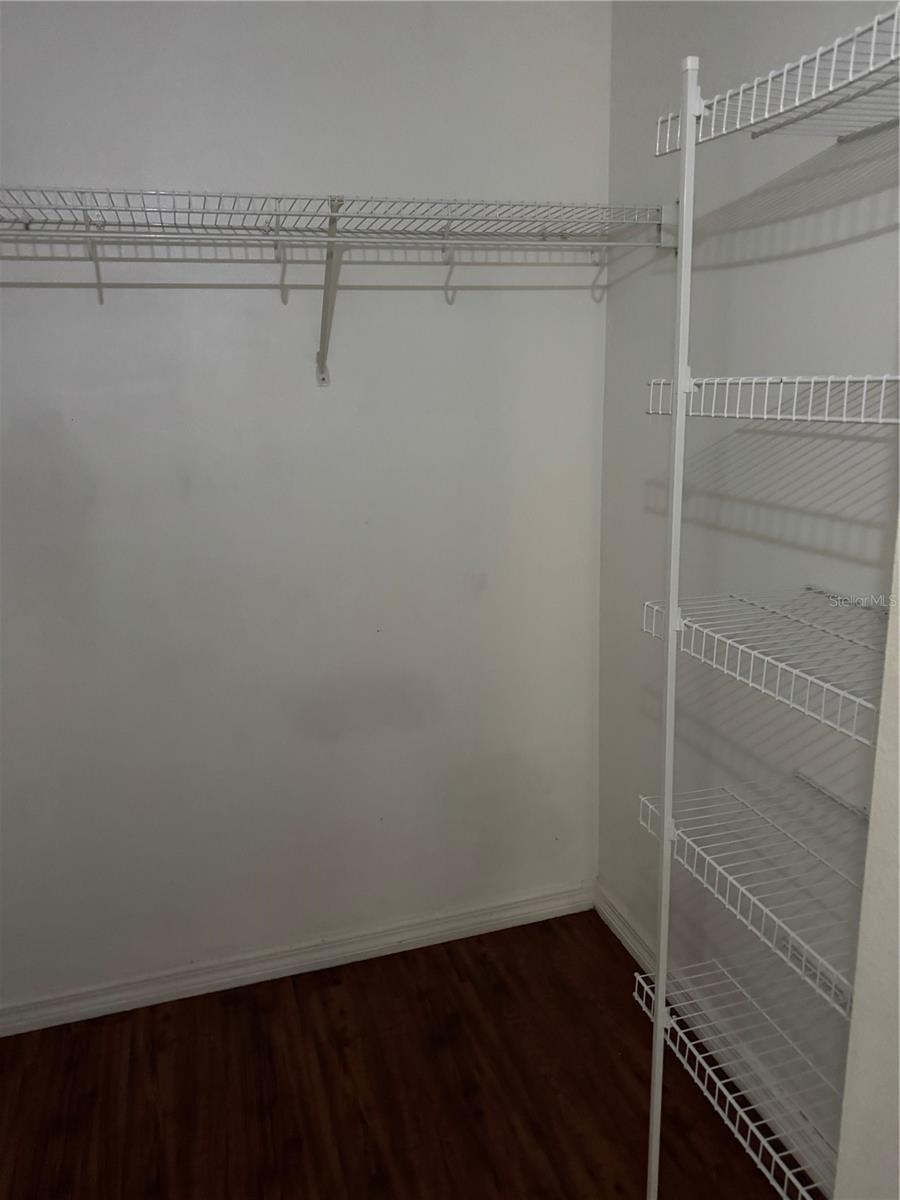 495 LAS CORTES LN #203, ORLANDO, FL, 32824