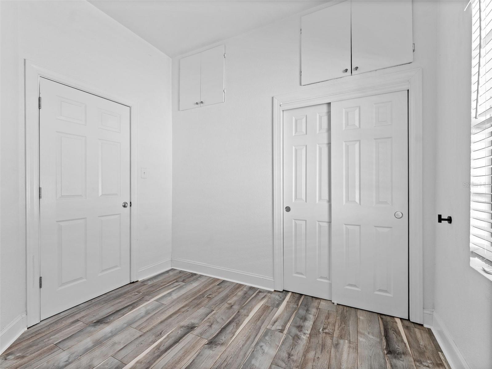 2903 W IVY ST, TAMPA, FL, 33607