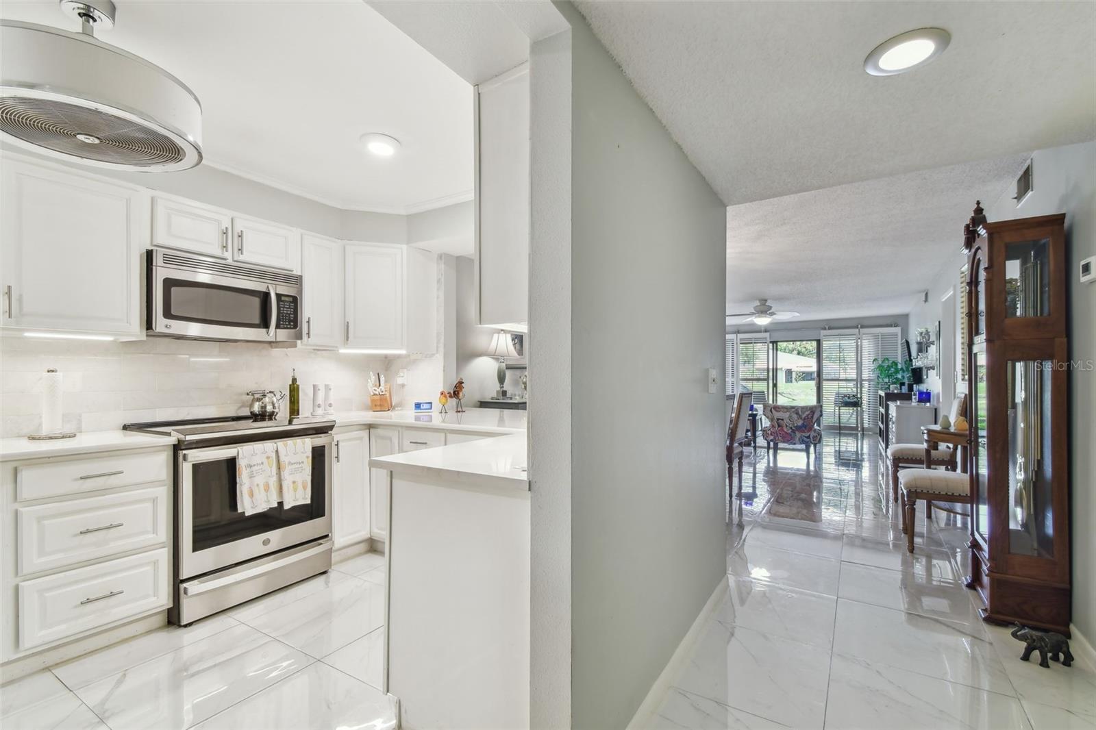 3505 TARPON WOODS BLVD #P404, PALM HARBOR, FL, 34685