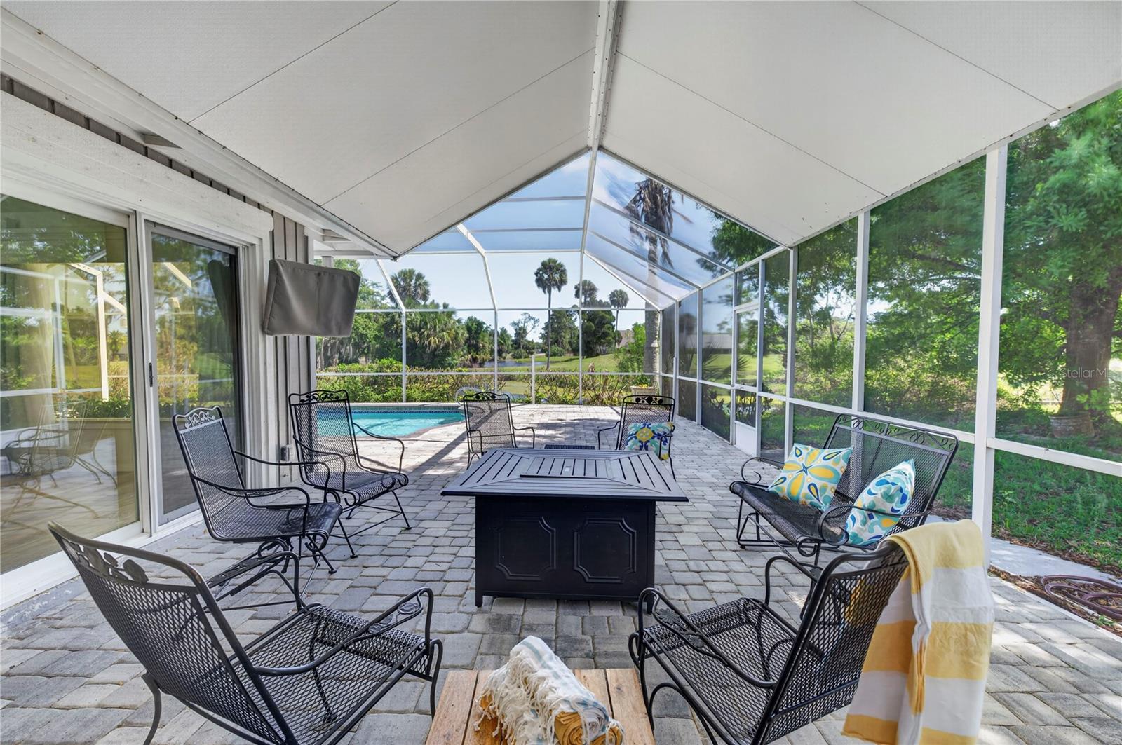 770 PELICAN BAY DR, DAYTONA BEACH, FL, 32119