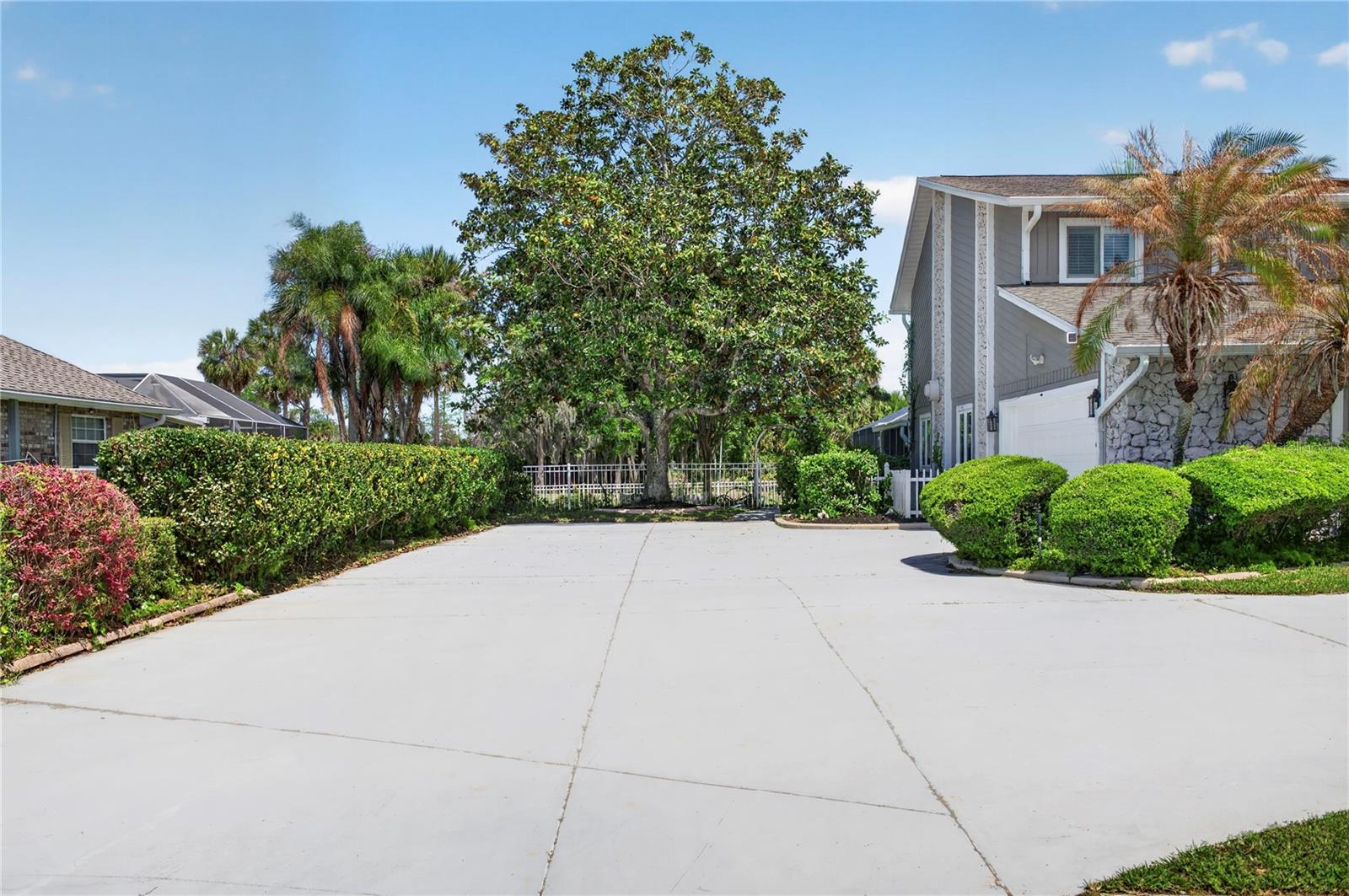 770 PELICAN BAY DR, DAYTONA BEACH, FL, 32119