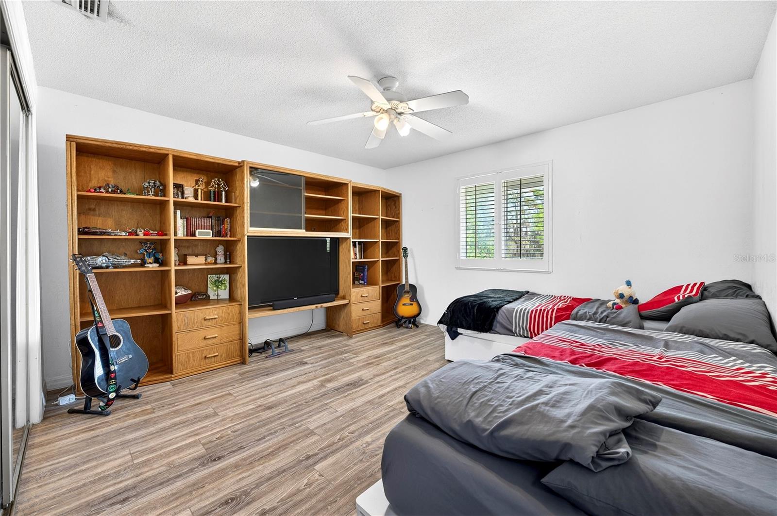 770 PELICAN BAY DR, DAYTONA BEACH, FL, 32119