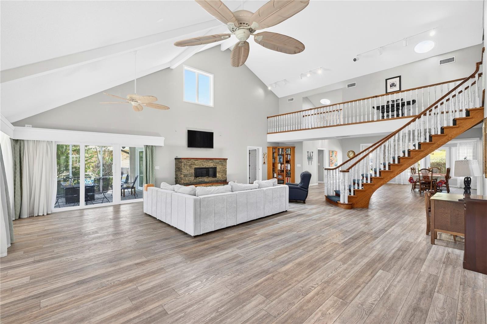 770 PELICAN BAY DR, DAYTONA BEACH, FL, 32119