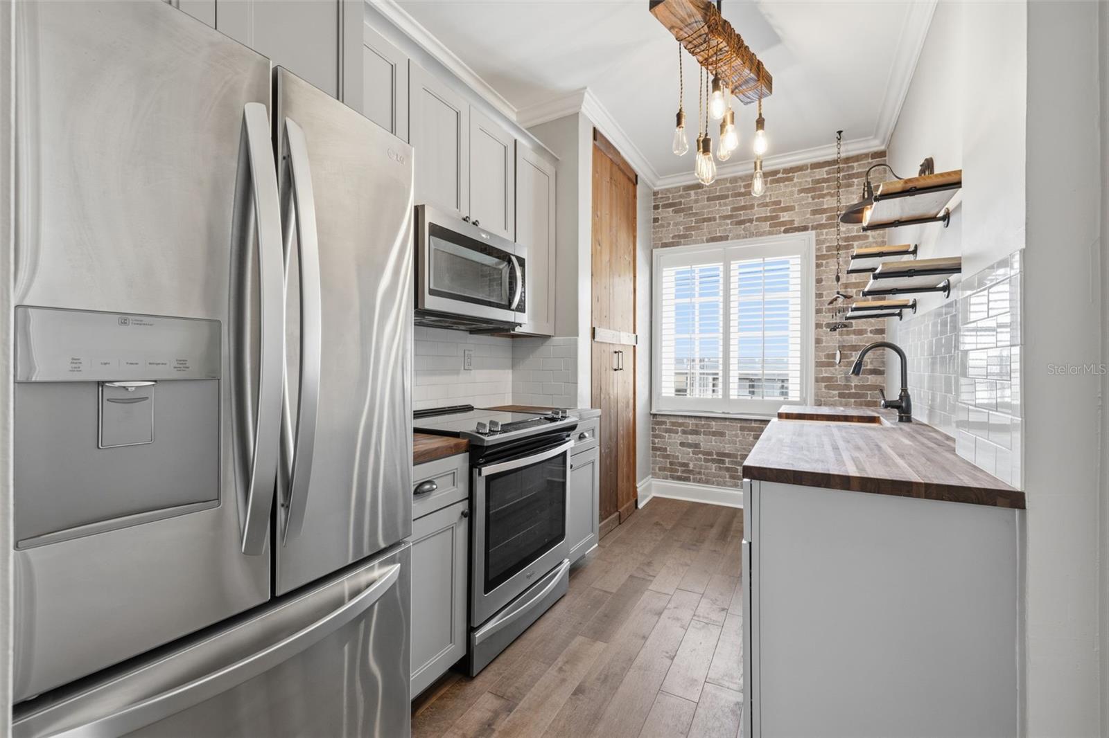 2117 W DEKLE AVE #I1, TAMPA, FL, 33606