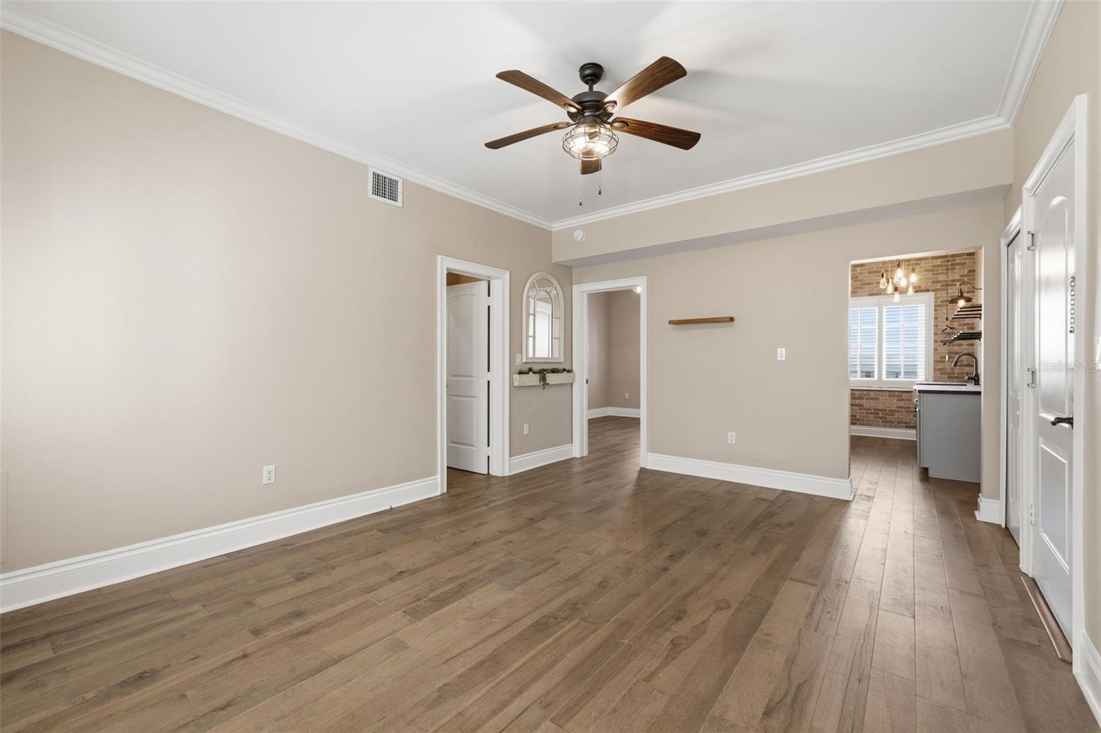 2117 W DEKLE AVE #I1, TAMPA, FL, 33606