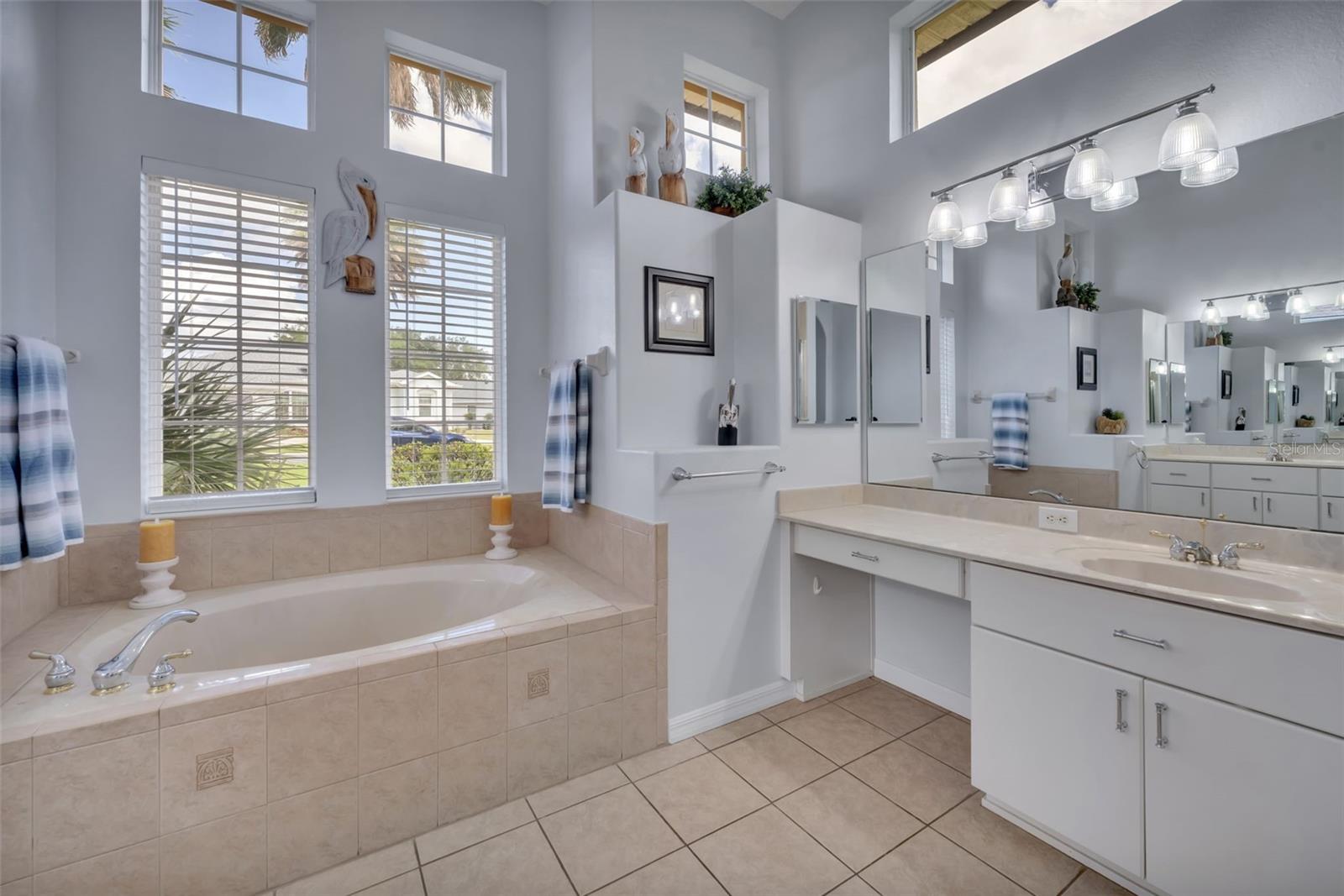 5204 SCOTLAND CT, LEESBURG, FL, 34748