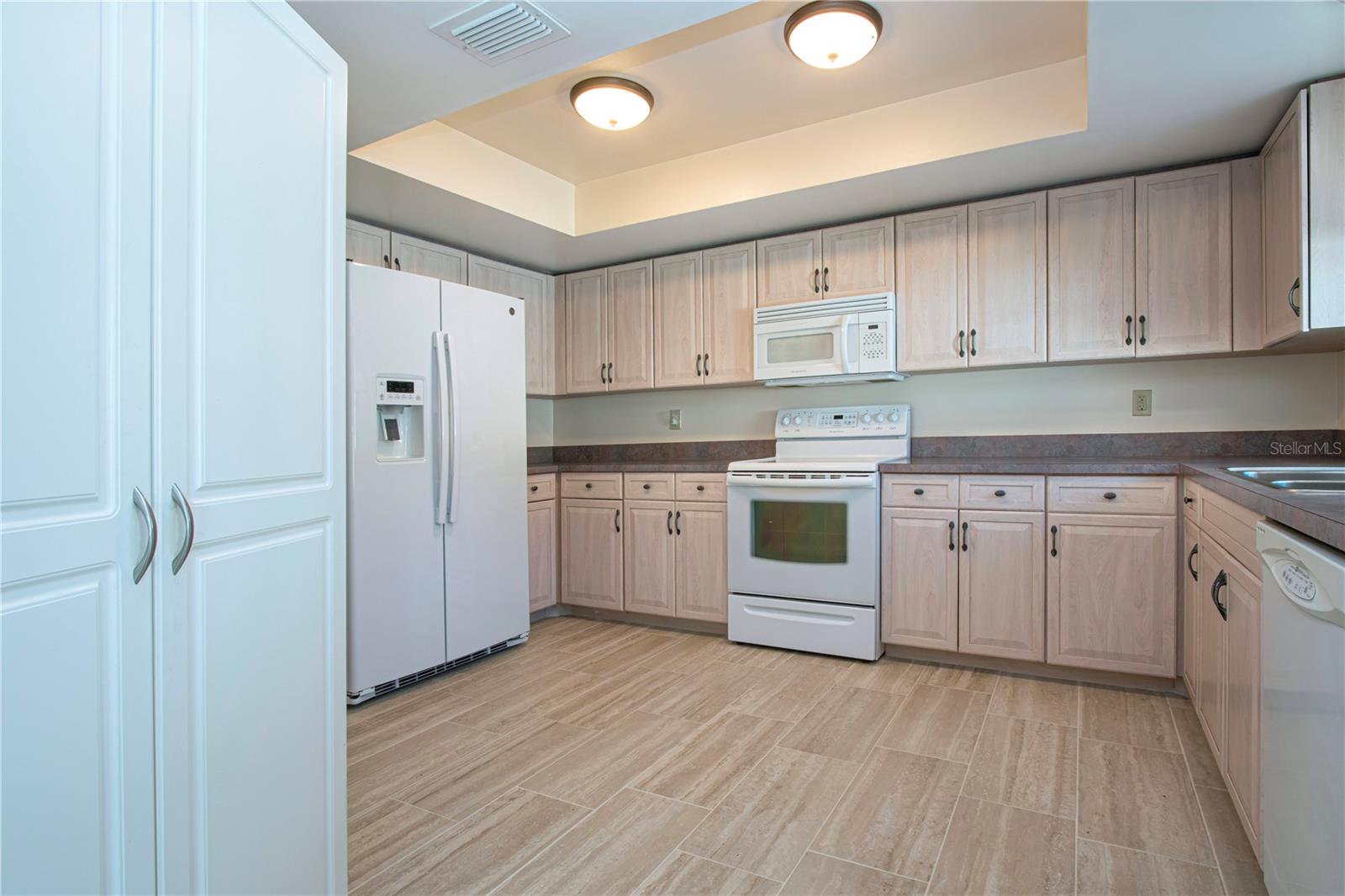 1904 BOSKY CT, SUN CITY CENTER, FL, 33573