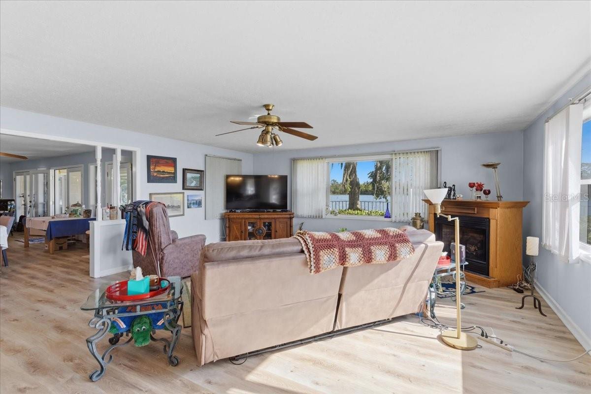 229 LAKE IDA POINT DR, INTERLACHEN, FL, 32148