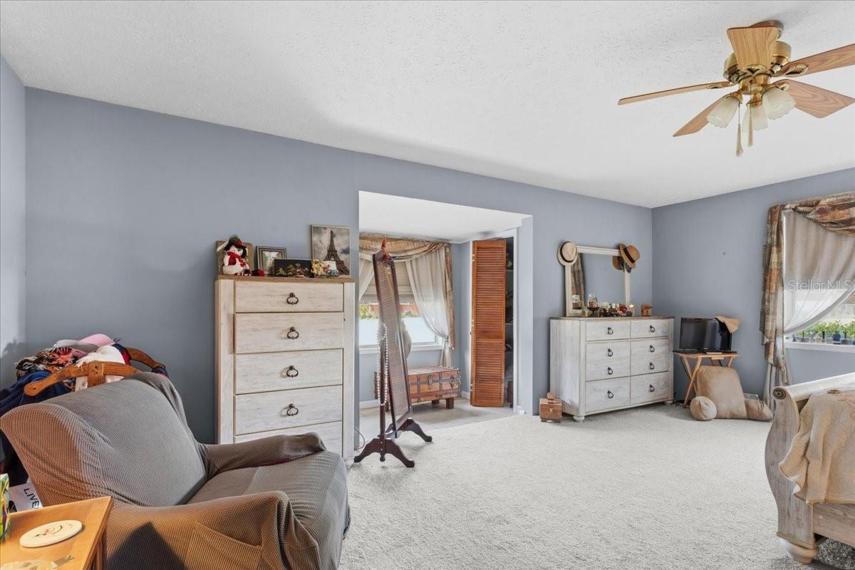 229 LAKE IDA POINT DR, INTERLACHEN, FL, 32148