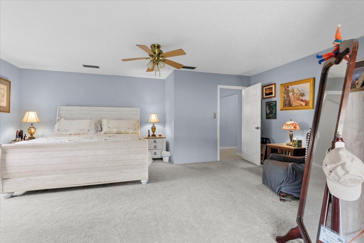 229 LAKE IDA POINT DR, INTERLACHEN, FL, 32148